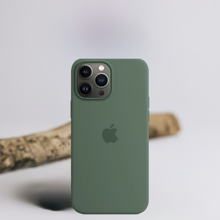 Apple  iPhone 13 Pro Max Siliconen hoesje met MagSafe – Eucalyptus (groen)